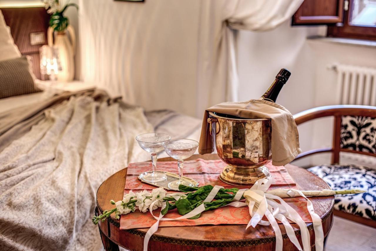 Approdo Ripetta Bed & Breakfast Рим Екстериор снимка